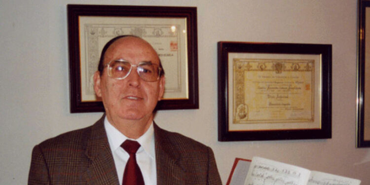 Raíces. Nombres y voces en los 130 años de la Banda de Música de Cuenca. Segunda parte 1 FERNANDEZ CABRERA