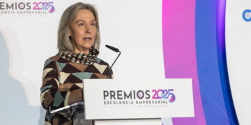 Guarinos reivindica estabilidad y confianza para impulsar el crecimiento en los Premios Excelencia Empresarial