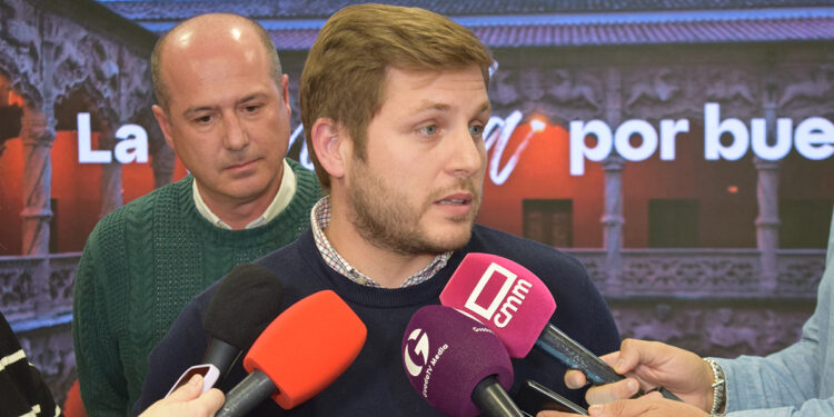 Hernando avanza en Guadalajara el aumento de la cuantía para las ayudas de adquisición de vivienda