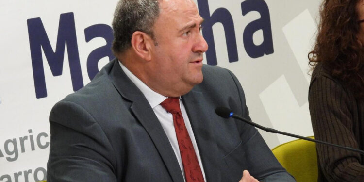 Incarlopsa, la DOP Montes de Toledo y Puy du Fou, galardonados en los Premios Columela, que este año otorgarán un premio especial a Rozalén