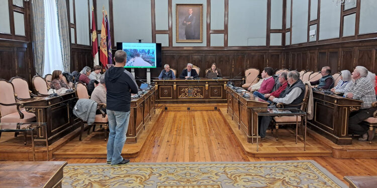 José Luis Vega se ofrece como mediador ante la CHT a los alcaldes firmantes del ‘manifiesto de Jirueque’