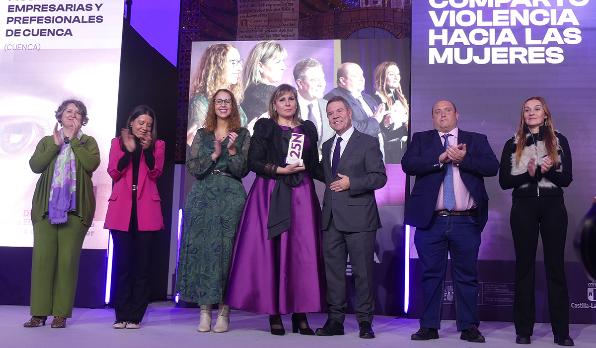 La Asociación de Mujeres Empresarias de Cuenca recibe un reconocimiento por su contribución a la promoción de la igualdad 2 La Asociación de Mujeres Empresarias de Cuenca recibe un reconocimiento por su contribución a la promoción de la igualdad