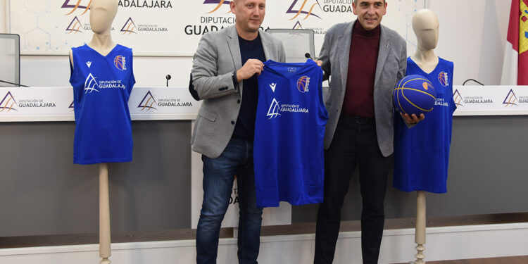 La Diputación de Guadalajara uniformará a las Selecciones Provinciales de Baloncesto 1 La Diputación de Guadalajara uniformará a las Selecciones Provinciales de Baloncesto