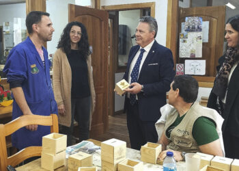 La Fundación Globalcaja colabora con AFRAMAS para mejorar el acceso a su centro residencial de las personas en silla de ruedas 5 La Fundación Globalcaja colabora con AFRAMAS para mejorar el acceso a su centro residencial de las personas en silla de ruedas