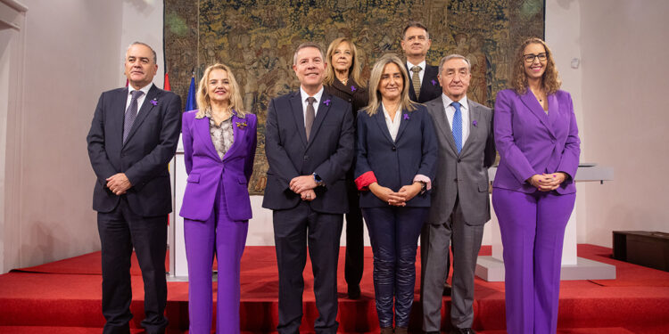 La Junta impulsa un nuevo Acuerdo de Coordinación Institucional frente a la violencia de género para una mejor atención a las víctimas 1 La Junta impulsa un nuevo Acuerdo de Coordinación Institucional frente a la violencia de género para una mejor atención a las víctimas