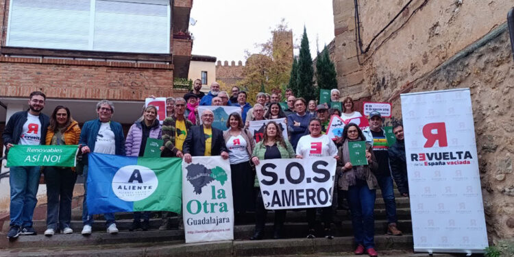 La Revuelta de la España Vaciada continúa poniendo el foco en la vivienda y en las agresiones al mundo rural en su séptima asamblea