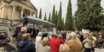 La música y el recuerdo se dan la mano en la misa-concierto de Todos los Santos en el Cementerio Municipal de Guadalajara