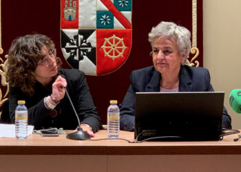La subdelegada del Gobierno en Cuenca inaugura la jornada formativa en la UCLM sobre los aspectos sociosanitarios de la violencia de género 5 La subdelegada del Gobierno en Cuenca inaugura la jornada formativa en la UCLM sobre los aspectos sociosanitarios de la violencia de género