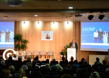 Más de 300 asistentes y una veintena de profesionales se dan cita en Cuenca en la III edición del Congreso de Paciente de la Asociación en Castilla-La Mancha 4 Más de 300 asistentes y una veintena de profesionales se dan cita en Cuenca en la III edición del Congreso de Paciente de la Asociación en Castilla-La Mancha