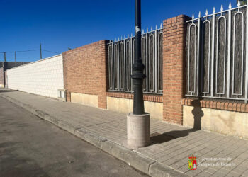 Más de 50 farolas reparadas para mejorar la seguridad y el servicio de iluminación en Yunquera
