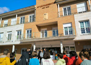 Más de un centenar de niños y niñas celebran en Cabanillas el «Día de la Infancia 2025»