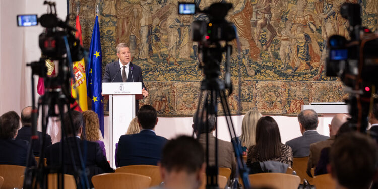 Page reclama “desterrar a quienes hacen de la violencia su bandera política” en una sociedad que ya no es “neutra” ante la violencia machista