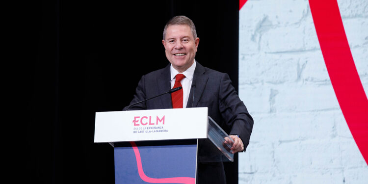 Page sitúa a la Educación como la razón de ser de la autonomía y “una inmensa prioridad” cuyo presupuesto seguirá creciendo en 2026