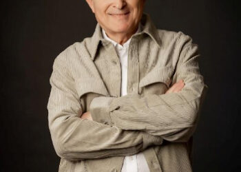 Rodolfo del Hoyo presenta en la RACAL su novela “La última carta de Práxedes Utiel”