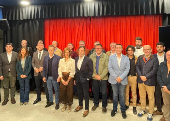 Sindicatos y empresarios se unen en Albacete: tienen claro que la mejora de las líneas ferroviarias convencionales fijan población y favorecen el desarrollo 3 Sindicatos y empresarios se unen en Albacete tienen claro que la mejora de las líneas ferroviarias convencionales fijan población y favorecen el desarrollo