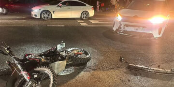 Un motorista herido tras una colisión con un coche en Cuenca