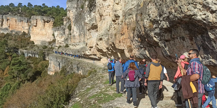 Uña y el PR-CU 37 celebran el III Día Provincial del Senderista como broche final al II Circuito de Senderismo Diputación de Cuenca 2025