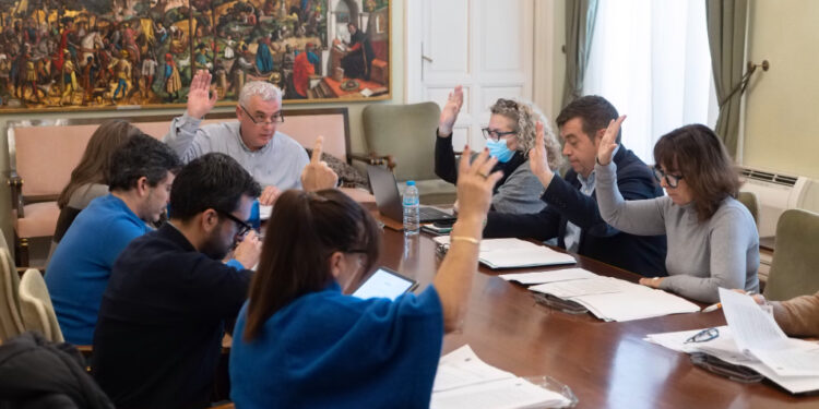 La Diputación de Guadalajara invertirá 1,2 millones de euros en mejorar la carretera GU-1057