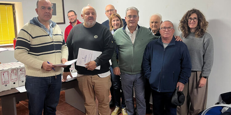 Agricultura entrega las nuevas actas de propiedad tras finalizar el proceso de concentración parcelaria en Congostrina
