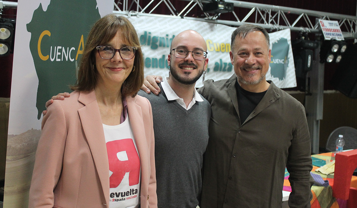 Apoyo masivo en Enguídanos ante la creación de la plataforma local de la España vaciada. “Es el día 1 para cambiar el sentido” 2 Apoyo masivo en Enguídanos ante la creación de la plataforma local de la España vaciada. “Es el día 1 para cambiar el sentido”