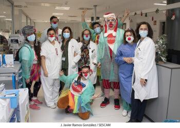 Barabú Payasos llena de sonrisas el Hospital Universitario de Guadalajara