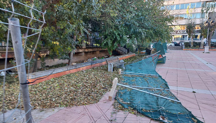 Barambio denuncia que el abandono de la Plaza de España obliga a trasladar actos tradicionales de la Navidad en Cuenca 2 Barambio denuncia que el abandono de la Plaza de España obliga a trasladar actos tradicionales de la Navidad en Cuenca