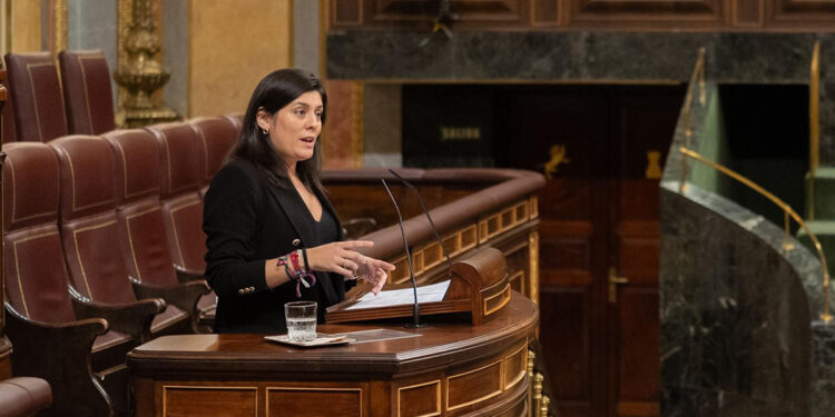 Bea Jiménez respalda el plan de Feijóo para reforzar la protección de las mujeres y combatir la reincidencia delictiva