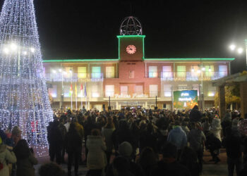 Cabanillas ya luce en su Navidad