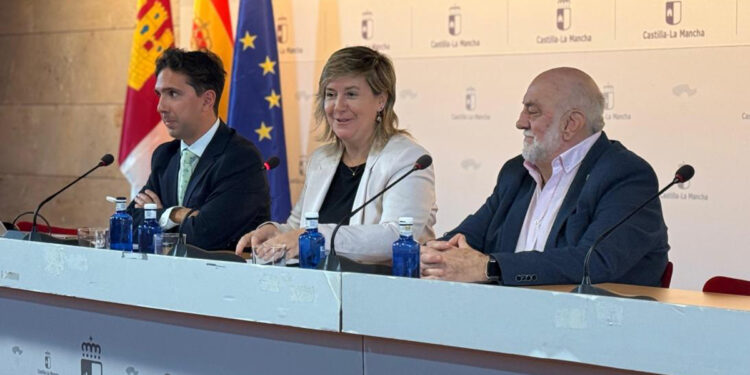 Castilla-La Mancha presenta el primer estudio autonómico sobre discapacidad intelectual, trauma e infancia en acogimiento