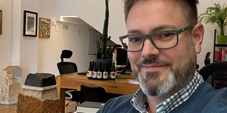 Cercanía, experiencia y capacidad de adaptación, las claves de Alquimia Diseño tras casi veinte años de trayectoria 1 Cercanía, experiencia y capacidad de adaptación, las claves de Alquimia Diseño tras casi veinte años de trayectoria