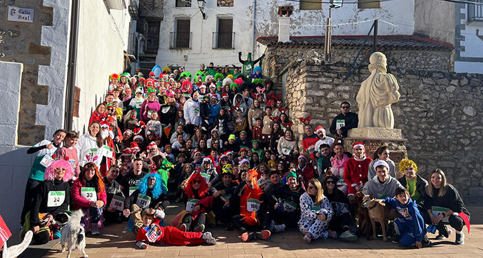 Colorido, disfraces y diversión en la I San Silvestre de Huélamo 1 Colorido, disfraces y diversión en la I San Silvestre de Huélamo