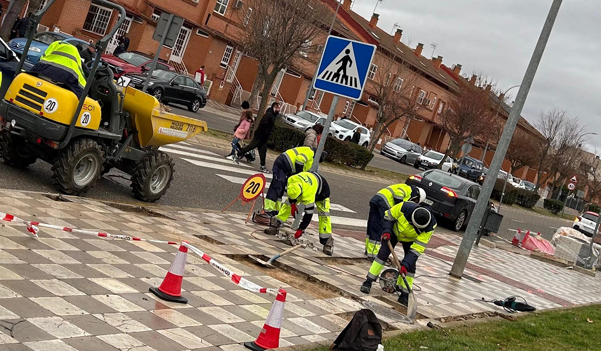 Comienza el nuevo Plan de Mantenimiento Urbano de Cuenca completando el arreglo de baldosado de avenida del Mediterráneo 2 Comienza el nuevo Plan de Mantenimiento Urbano de Cuenca completando el arreglo de baldosado de avenida del Mediterráneo