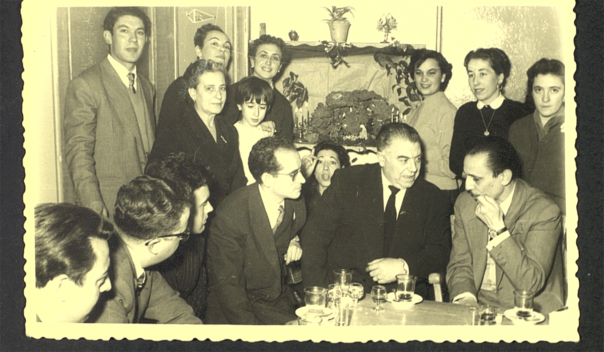 El Archivo Municipal de Guadalajara presenta el Documento del Mes: Antonio Buero Vallejo y la Agrupación Artística Antorcha 2 El Archivo Municipal de Guadalajara presenta el Documento del Mes Antonio Buero Vallejo y la Agrupación Artística Antorcha