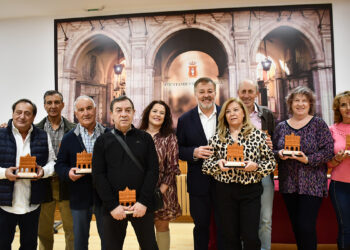 El Ayuntamiento de Cuenca reconoce a los doce empleados públicos que se han jubilado en este 2025