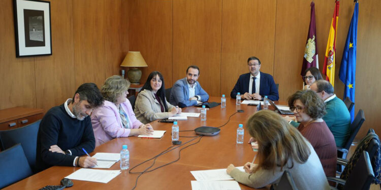 El Consejo Asesor de la Ciencia, la Tecnología y la Innovación da luz verde al anteproyecto del Plan Regional de Investigación Científica de Castilla-La Mancha 1 El Consejo Asesor de la Ciencia, la Tecnología y la Innovación da luz verde al anteproyecto del Plan Regional de Investigación Científica de Castilla-La Mancha