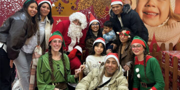El Mirador se llena de ilusión con la visita de Papá Noel a los niños y niñas de Cuenca