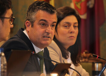 El PP en el Ayuntamiento de Cuenca defiende a los trabajadores del Servicio Municipal de Aguas y vota en contra de una liquidación «mal planteada»