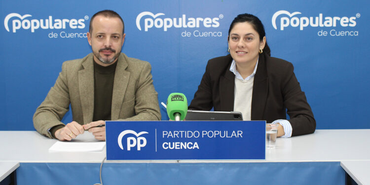 El PP en el Ayuntamiento de Cuenca presenta un recurso contencioso contra el cambio del transporte urbano aprobado por el PSOE 1 El PP en el Ayuntamiento de Cuenca presenta un recurso contencioso contra el cambio del transporte urbano aprobado por el PSOE