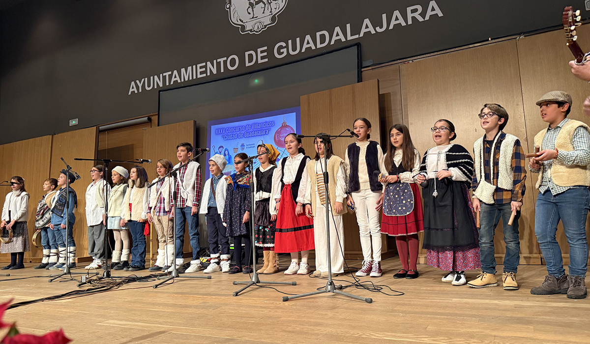 El coro del Colegio Niña María y la ronda de La Cotilla triunfan en el XXXV Concurso de Villancicos “Ciudad de Guadalajara” 2 El coro del Colegio Niña María y la ronda de La Cotilla triunfan en el XXXV Concurso de Villancicos “Ciudad de Guadalajara”