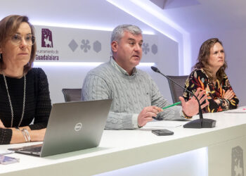 Esteban asegura que el procedimiento urbanístico para resolver la falta de solicitud de licencia de las gradas del Escartín se realizó con “máxima diligencia y en comunicación con el Club”