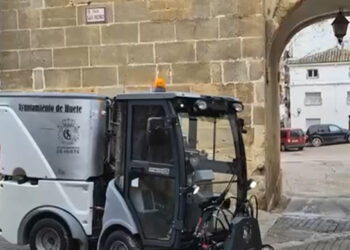 Huete da un salto histórico en limpieza viaria con su primera barredora automática