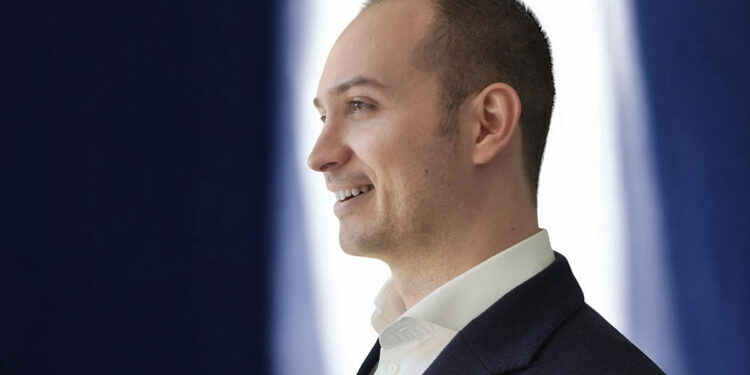 Jonathan Hergueta, el directivo conquense nombrado Profesional del Año por su labor humanitaria internacional 1 Jonathan Hergueta, el directivo conquense nombrado Profesional del Año por su labor humanitaria internacional