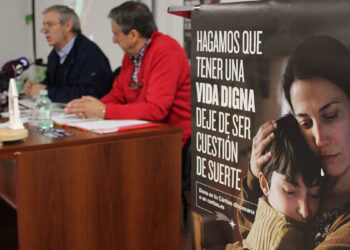 La Campaña de Navidad de Cáritas llega con luz y esperanza a los hogares de Guadalajara