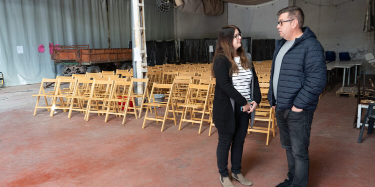 La Diputación de Guadalajara suministra mobiliario para actos públicos a 444 núcleos de población de la provincia