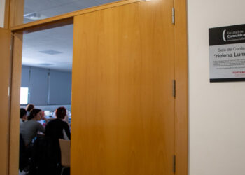 La Facultad de Comunicación de la UCLM inaugura la sala Helena Lumbreras en homenaje a la cineasta conquense La Facultad de Comunicación de la UCLM inaugura la sala Helena Lumbreras en homenaje a la cineasta conquense