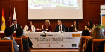 La Junta está desarrollando normativa en materia de urbanismo para impulsar el desarrollo de las zonas despobladas