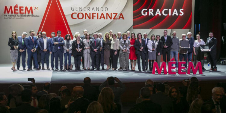 La Junta reconoce el valor y el trabajo de diez iniciativas empresariales regionales en los Premios al Mérito Empresarial 1 La Junta reconoce el valor y el trabajo de diez iniciativas empresariales regionales en los Premios al Mérito Empresarial