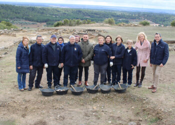 La Junta y la Diputación de Cuenca impulsan en Barchín del Hoyo un Taller + para continuar excavando el yacimiento de Fuente de la Mota La Junta y la Diputación de Cuenca impulsan en Barchín del Hoyo un Taller + para continuar excavando el yacimiento de Fuente de la Mota
