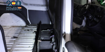 La Policía Nacional sorprende a dos traficantes cuando transportaban una bolsa con seis kilos de cocaína por el casco antiguo de Cuenca