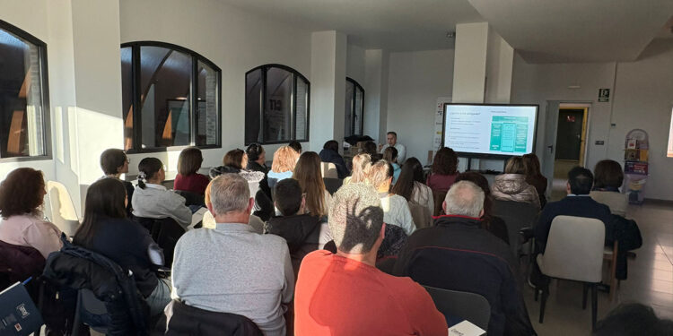 Los empresarios de la Manchuela muestran un enorme interés por la facturación electrónica